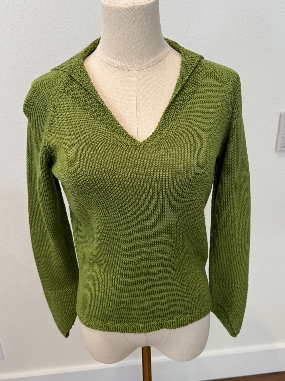 Women's Olive Green V-Neck Knit Sweater
